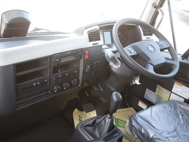 三菱 ファイター 2KG-FK72F(2WD)の写真21