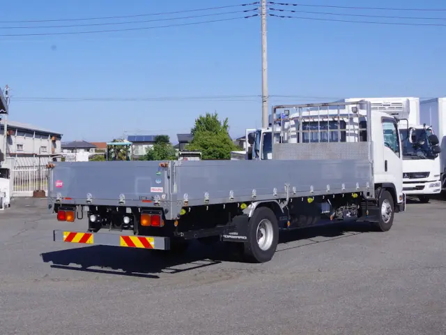 いすゞ フォワード TKG-FRR90S2(2WD)の写真4