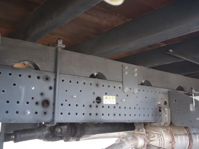 いすゞ フォワード TKG-FRR90S2(2WD)の写真6