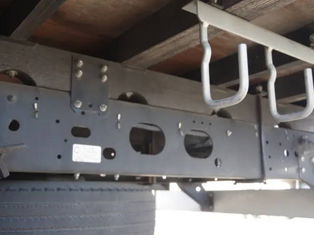 いすゞ フォワード TKG-FRR90S2(2WD)の写真7