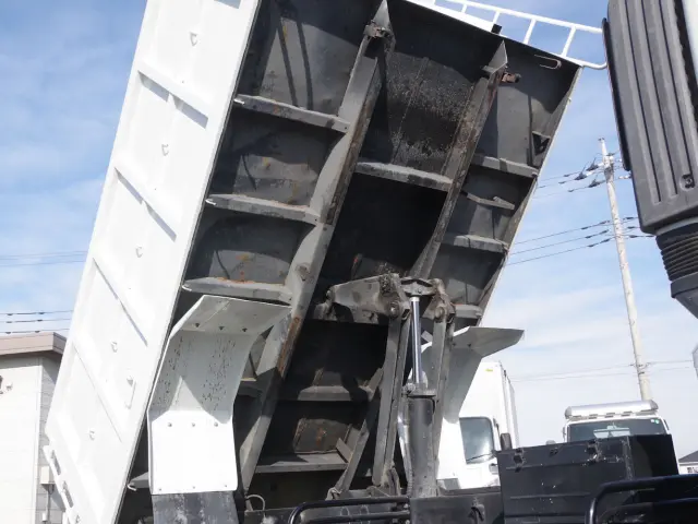 日野 レンジャー TKG-FD9JDAA(2WD)の写真11