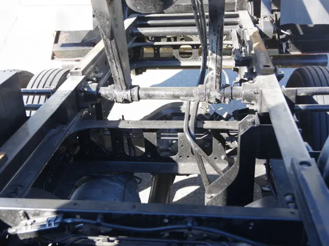 いすゞ フォワード TKG-FRR90S1(2WD)の写真8