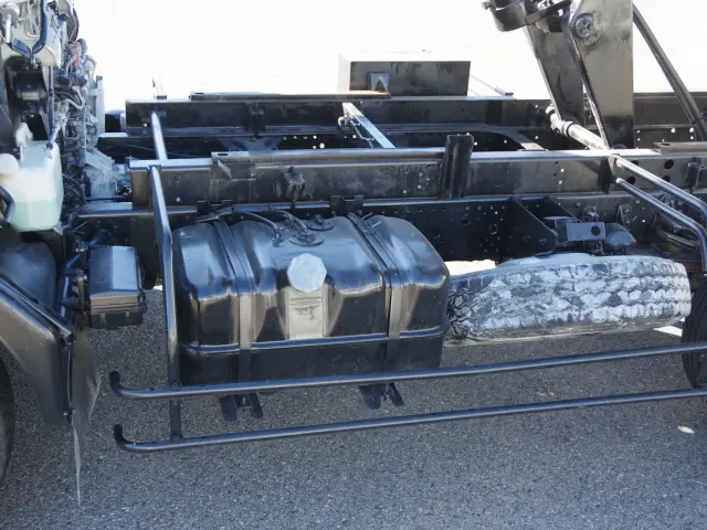 いすゞ フォワード TKG-FRR90S1(2WD)の写真15