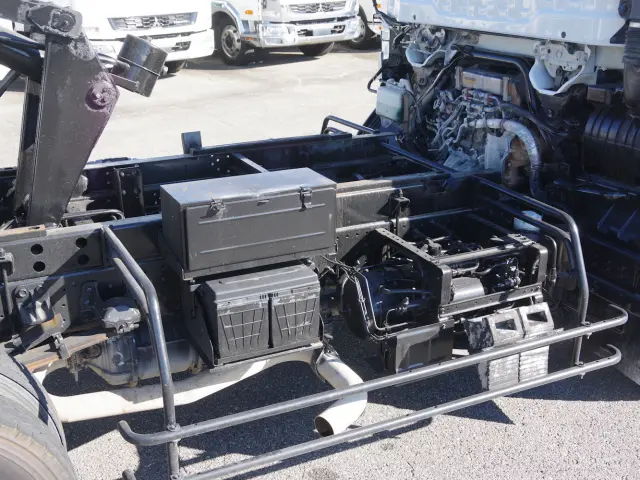 いすゞ フォワード TKG-FRR90S1(2WD)の写真16