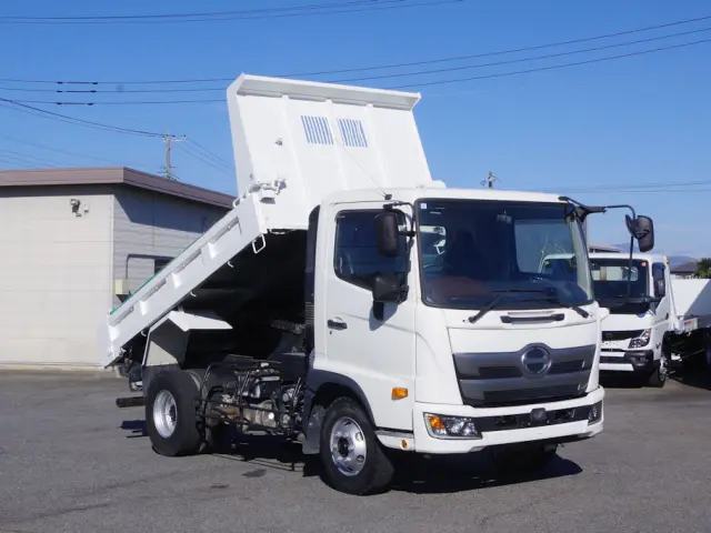 日野 レンジャー 2KG-FC2ABA(2WD)の写真2