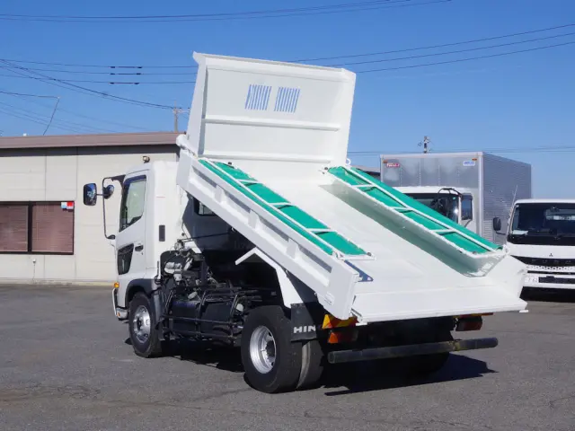 日野 レンジャー 2KG-FC2ABA(2WD)の写真3