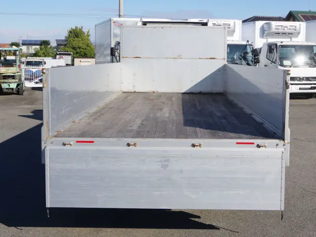 三菱 ファイター 2KG-FK61F(2WD)の写真5