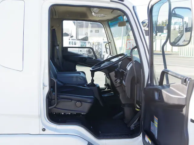 三菱 ファイター 2KG-FK61F(2WD)の写真28