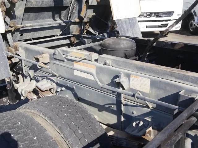 日野 レンジャー LKG-FE7JEAA(2WD)の写真6