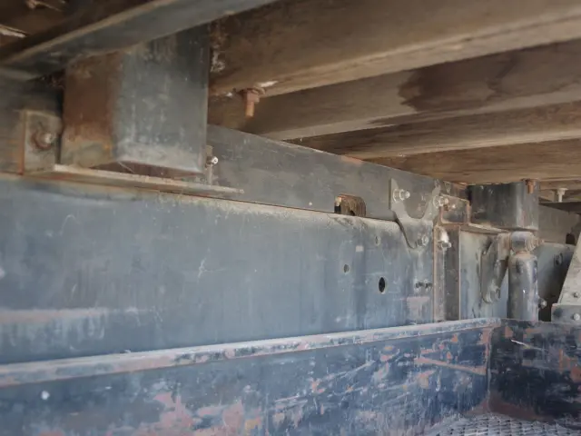 UD コンドル TKG-MK38C(2WD)の写真8