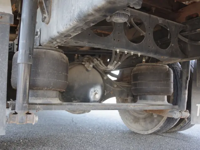 UD コンドル TKG-MK38C(2WD)の写真11