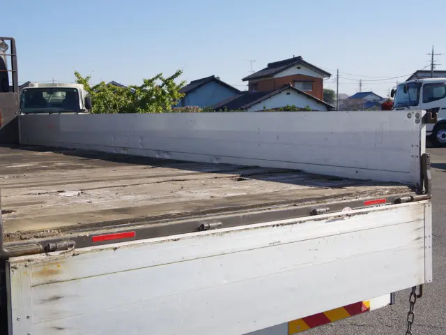 UD コンドル TKG-MK38C(2WD)の写真15