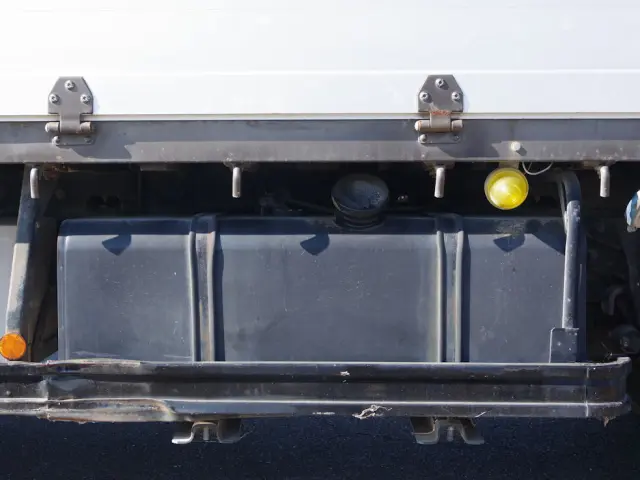 UD コンドル TKG-MK38C(2WD)の写真16