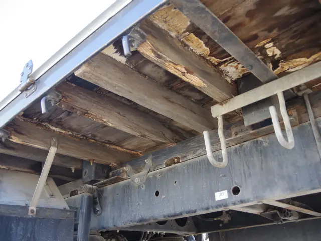 UD コンドル TKG-MK38C(2WD)の写真22