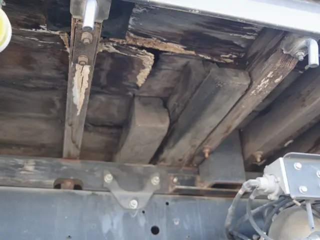 UD コンドル TKG-MK38C(2WD)の写真23