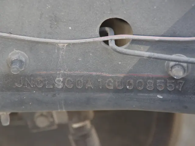 UD コンドル TKG-MK38C(2WD)の写真33