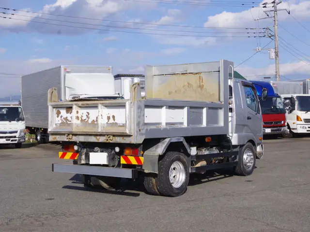 三菱 ファイター QKG-FK62FZ(2WD)の写真4