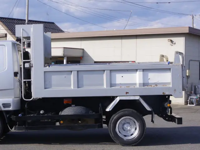 三菱 ファイター QKG-FK62FZ(2WD)の写真19