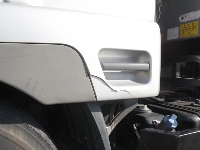 三菱 ファイター QKG-FK62FZ(2WD)の写真22