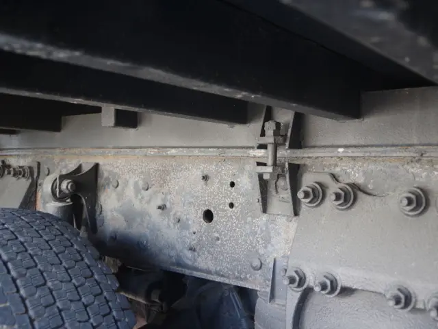 日野 プロフィア LKG-FW1EXBG(8x4)の写真7