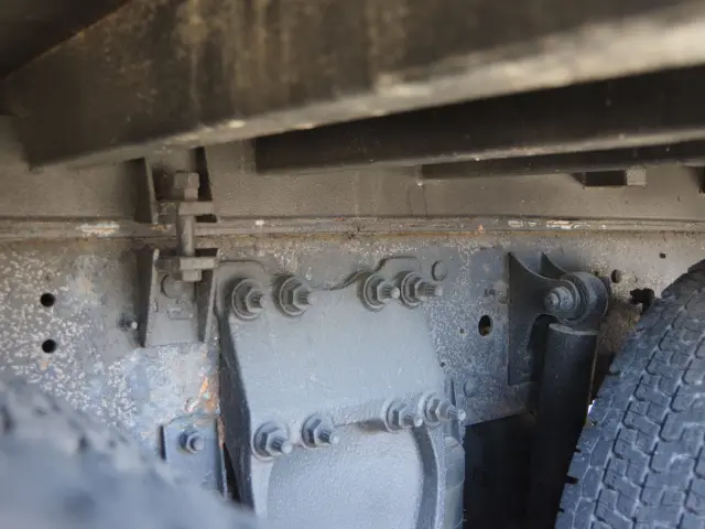 日野 プロフィア LKG-FW1EXBG(8x4)の写真8