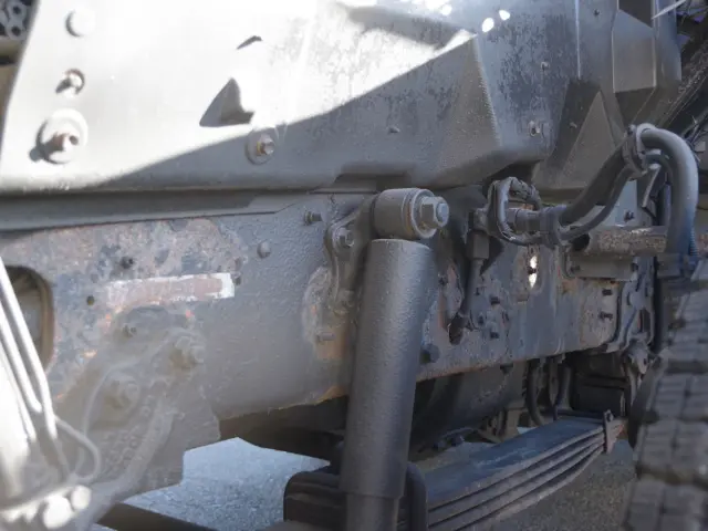 日野 プロフィア LKG-FW1EXBG(8x4)の写真9