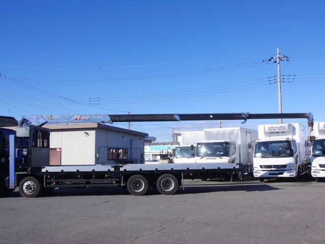 日野 プロフィア LKG-FW1EXBG(8x4)の写真14