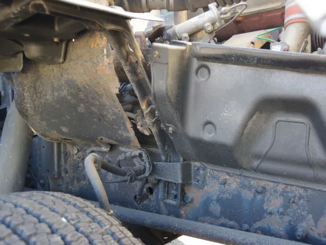 日野 プロフィア LKG-FW1EXBG(8x4)の写真23