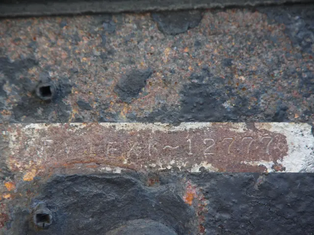 日野 プロフィア LKG-FW1EXBG(8x4)の写真27