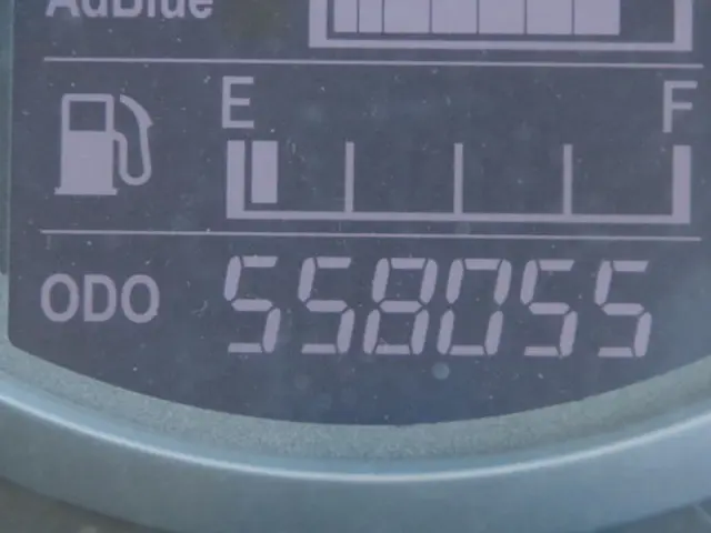 日野 プロフィア LKG-FW1EXBG(8x4)の写真32