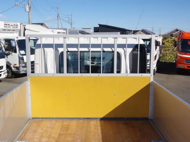 日野 レンジャー 2PG-FD2ABA(2WD)の写真9