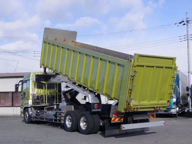 三菱 スーパーグレート 2PG-FV70HZ(2WD)の写真3