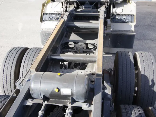 三菱 スーパーグレート 2PG-FV70HZ(2WD)の写真9