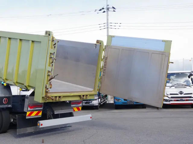 三菱 スーパーグレート 2PG-FV70HZ(2WD)の写真14