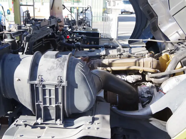 三菱 スーパーグレート 2PG-FV70HZ(2WD)の写真31