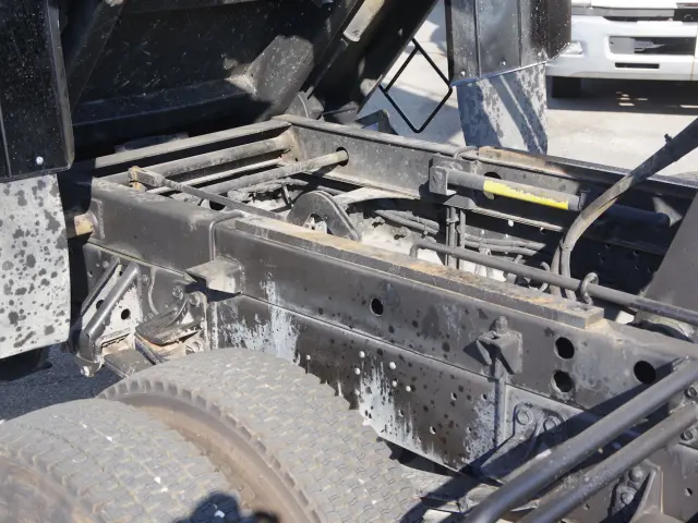 いすゞ フォワード SKG-FRR90S1(2WD)の写真6