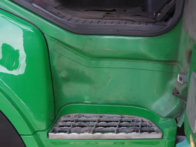 UD クオン ADG-CD4ZL(6x2)の写真23