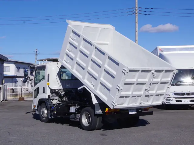 いすゞ フォワード 2RG-FRR90S1(2WD)の写真3