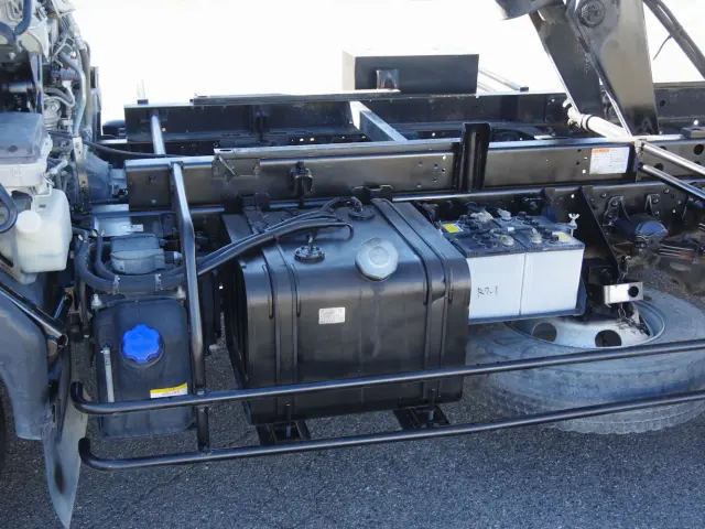 いすゞ フォワード 2RG-FRR90S1(2WD)の写真12