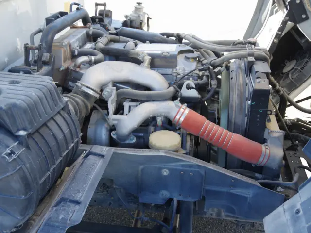 いすゞ フォワード 2RG-FRR90S1(2WD)の写真21