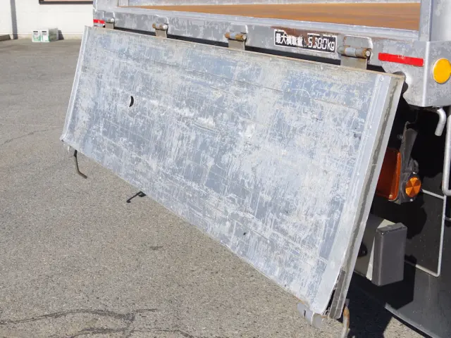 三菱 ファイター TKG-FK72FY(2WD)の写真22