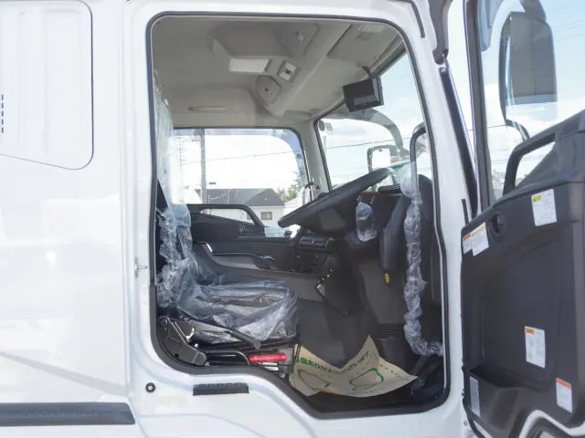 三菱 スーパーグレート 2PG-FV80HY(6x4)の写真24