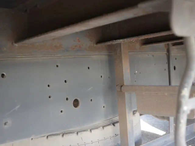 日野 プロフィア BKG-FW1EXYG(8x4)の写真7