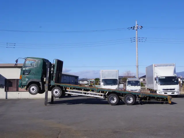 日野 プロフィア BKG-FW1EXYG(8x4)の写真11