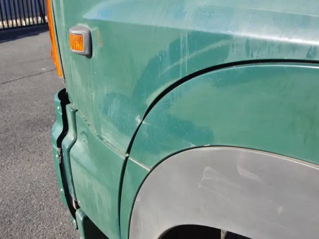 日野 プロフィア BKG-FW1EXYG(8x4)の写真19