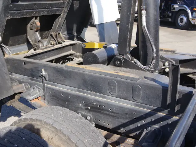 三菱 ファイター 2KG-FK62F(2WD)の写真6