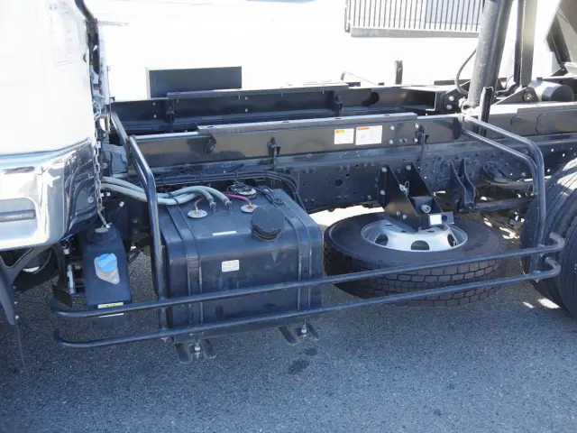 三菱 ファイター 2KG-FK62F(2WD)の写真13