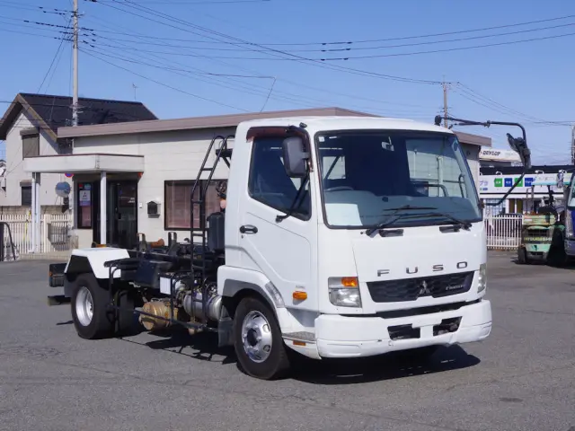 三菱 ファイター TKG-FK71F(2WD)の写真2