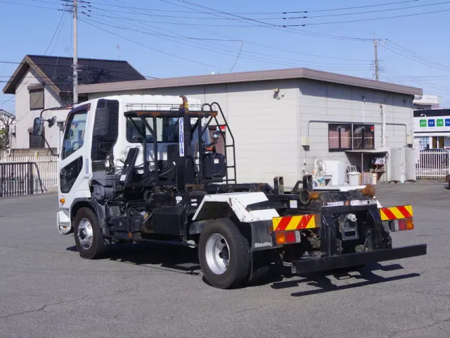 三菱 ファイター TKG-FK71F(2WD)の写真3