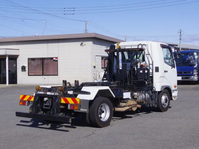 三菱 ファイター TKG-FK71F(2WD)の写真4